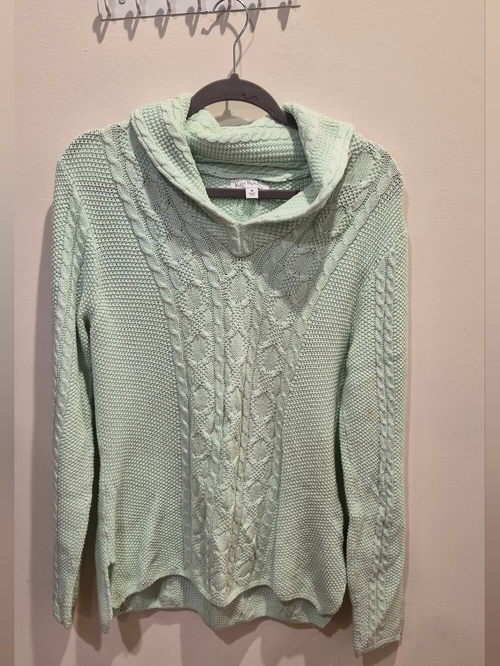 Cable-Knit Hooded Sweater in Mint - Women's